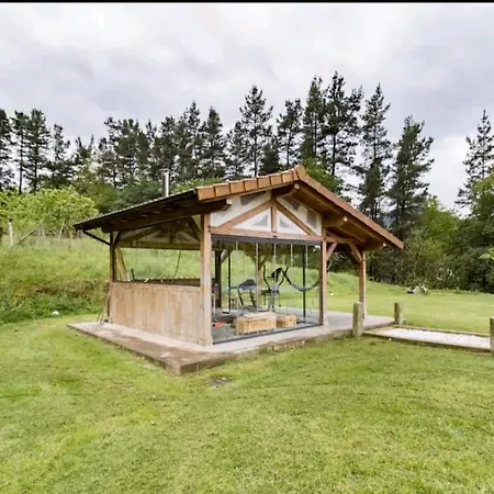 Con Piscina Climatizada En La Naturaleza Feriehus